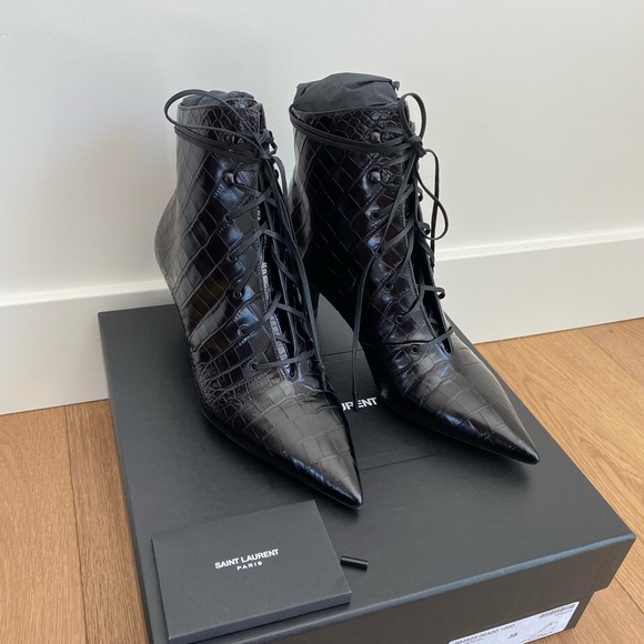 NIB Saint Laurent Kiki 55 Lace Up booties - Picture 7 of 10